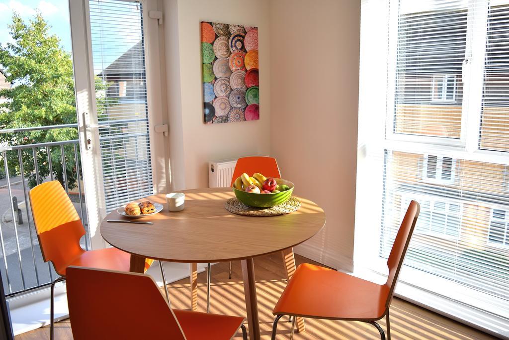 Westlake Apartments Peterborough Buitenkant foto