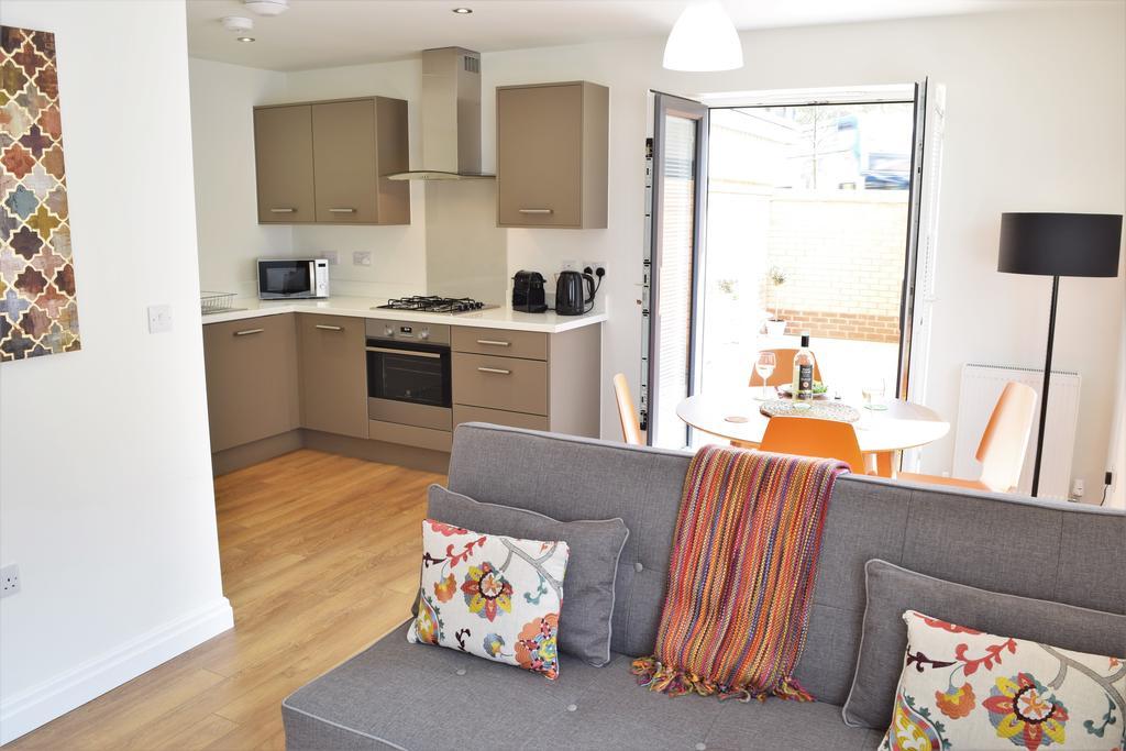 Westlake Apartments Peterborough Buitenkant foto